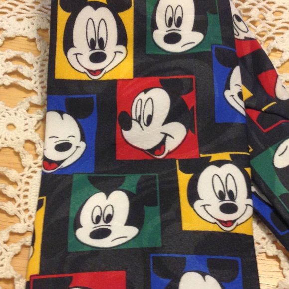 Mickey Mouse Unlimited Disney necktie by Balancine, Inc. USA Made - Picture 3 of 6